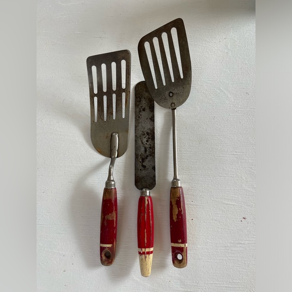 Vintage Kitchen Tools - Picture 4 of 8